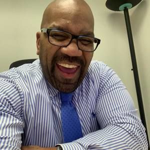 Meet your Posher, Stephen